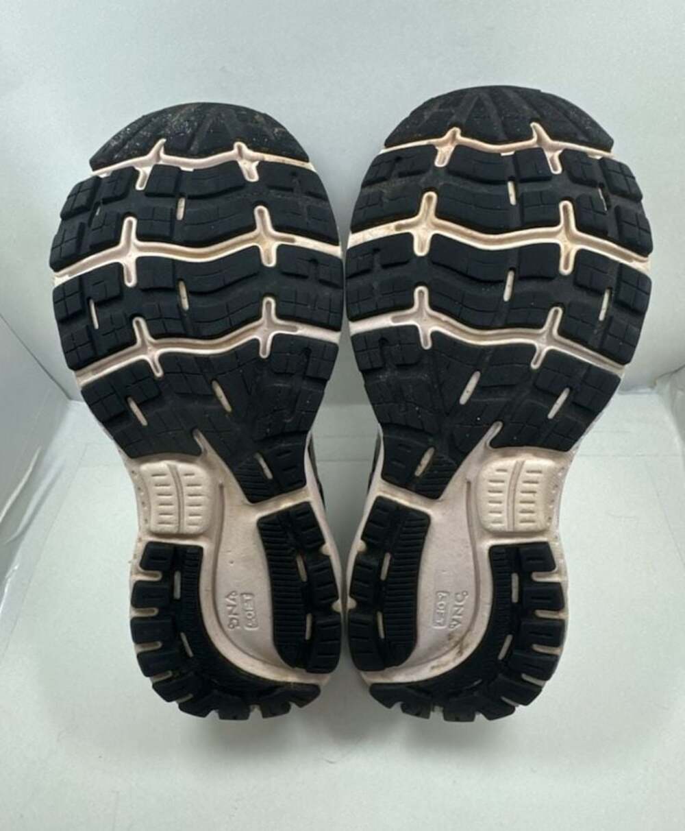 Brooks Women's Ghost 13 Black and Pearl Running Shoes - Picture 8 of 8